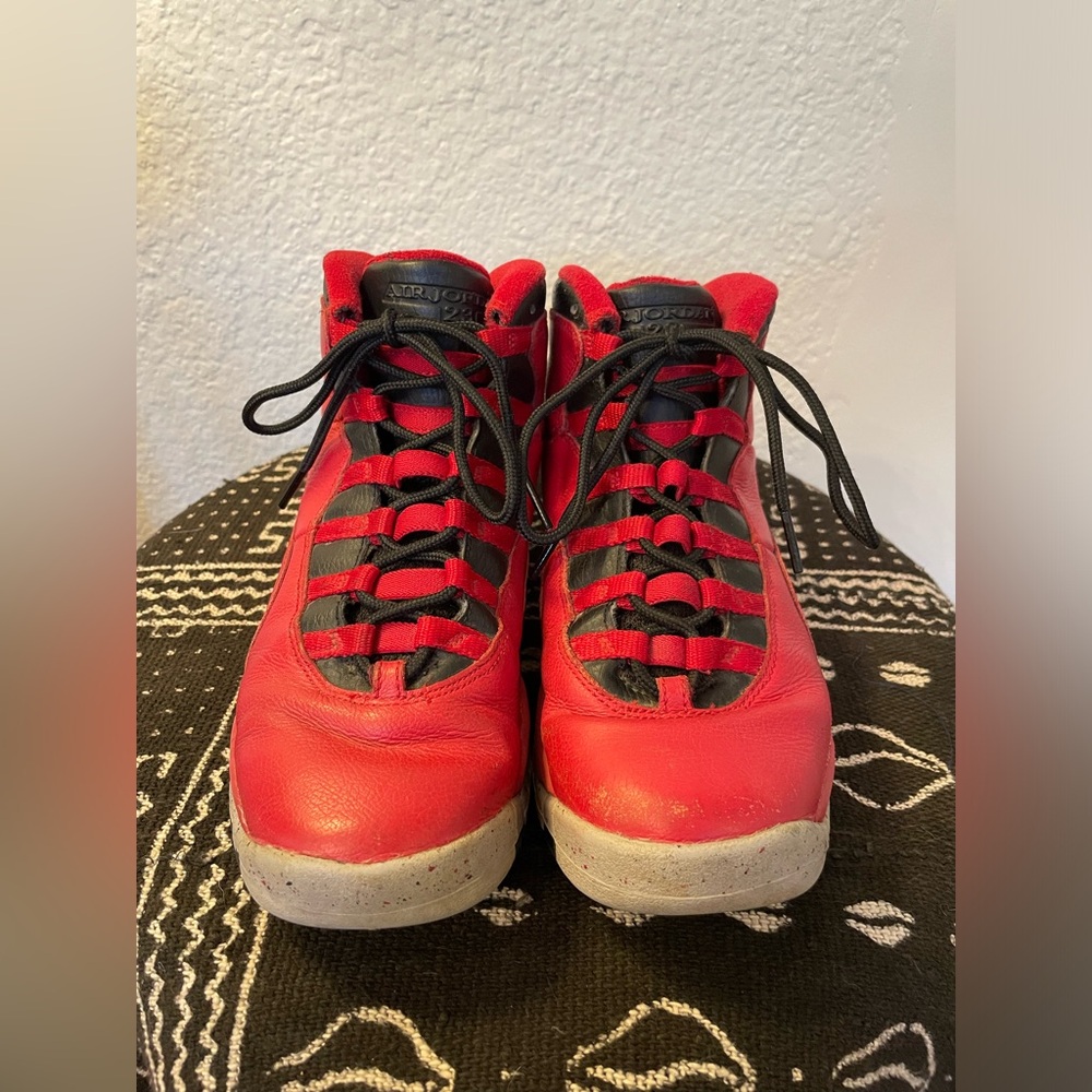 Retro Nike Air Jordan 10 Bulls Over Broadway Size Youth 6.5